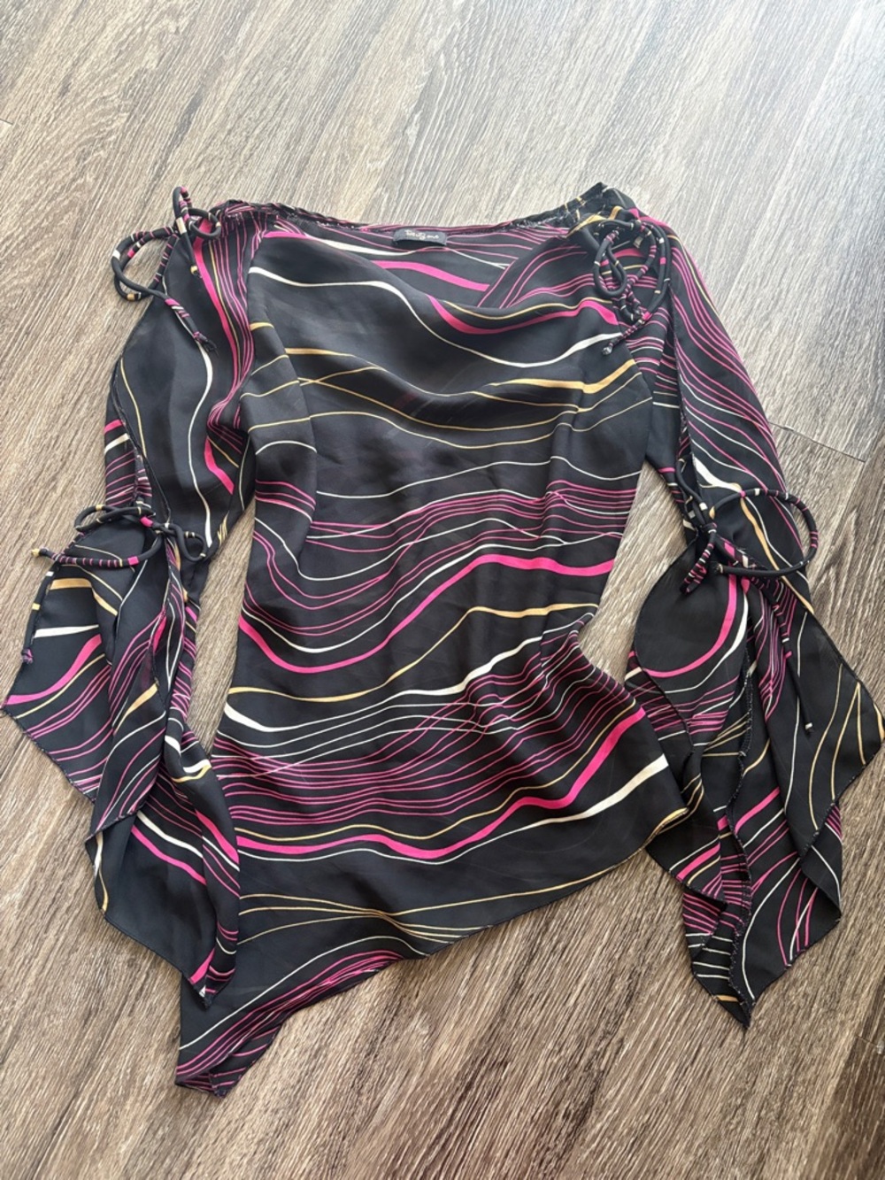 Y2K Forever 21 Flowy Tie-Sleeve Handkerchief Top